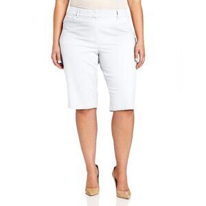 Jones New York Women's White/Cream Sport Bermuda Stretch Shorts - 14